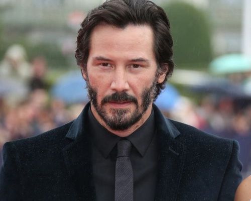 Keanu Reeves and Diaz were linked together in 2009.